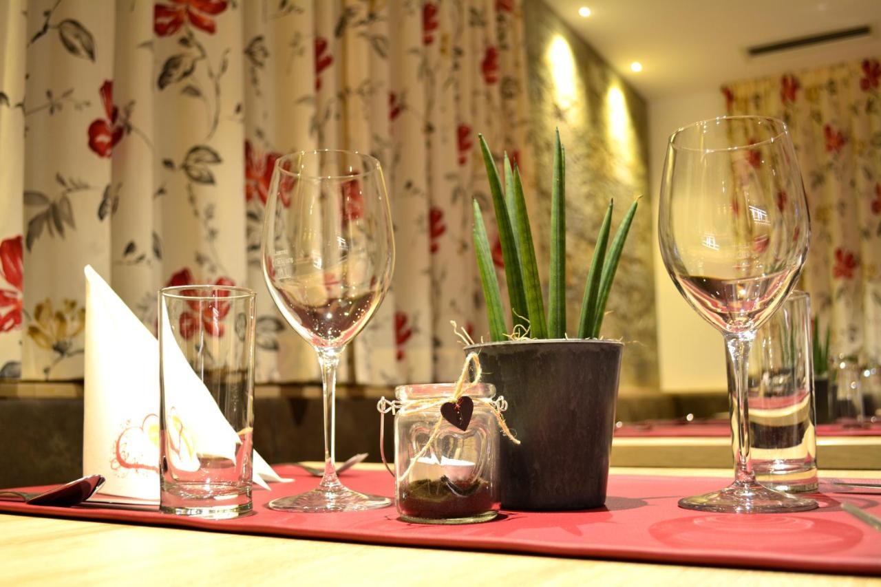 Berghotel Plagoett San Valentino alla Muta Esterno foto